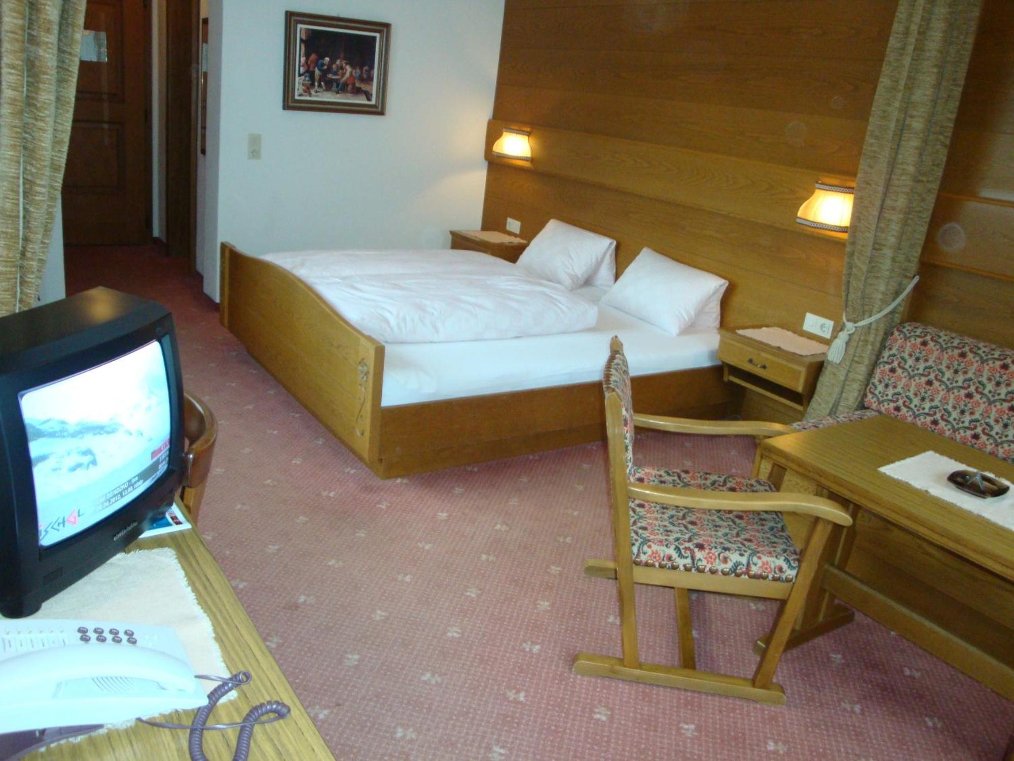 Hotel Garni Val-Sinestra Ішгль Екстер'єр фото