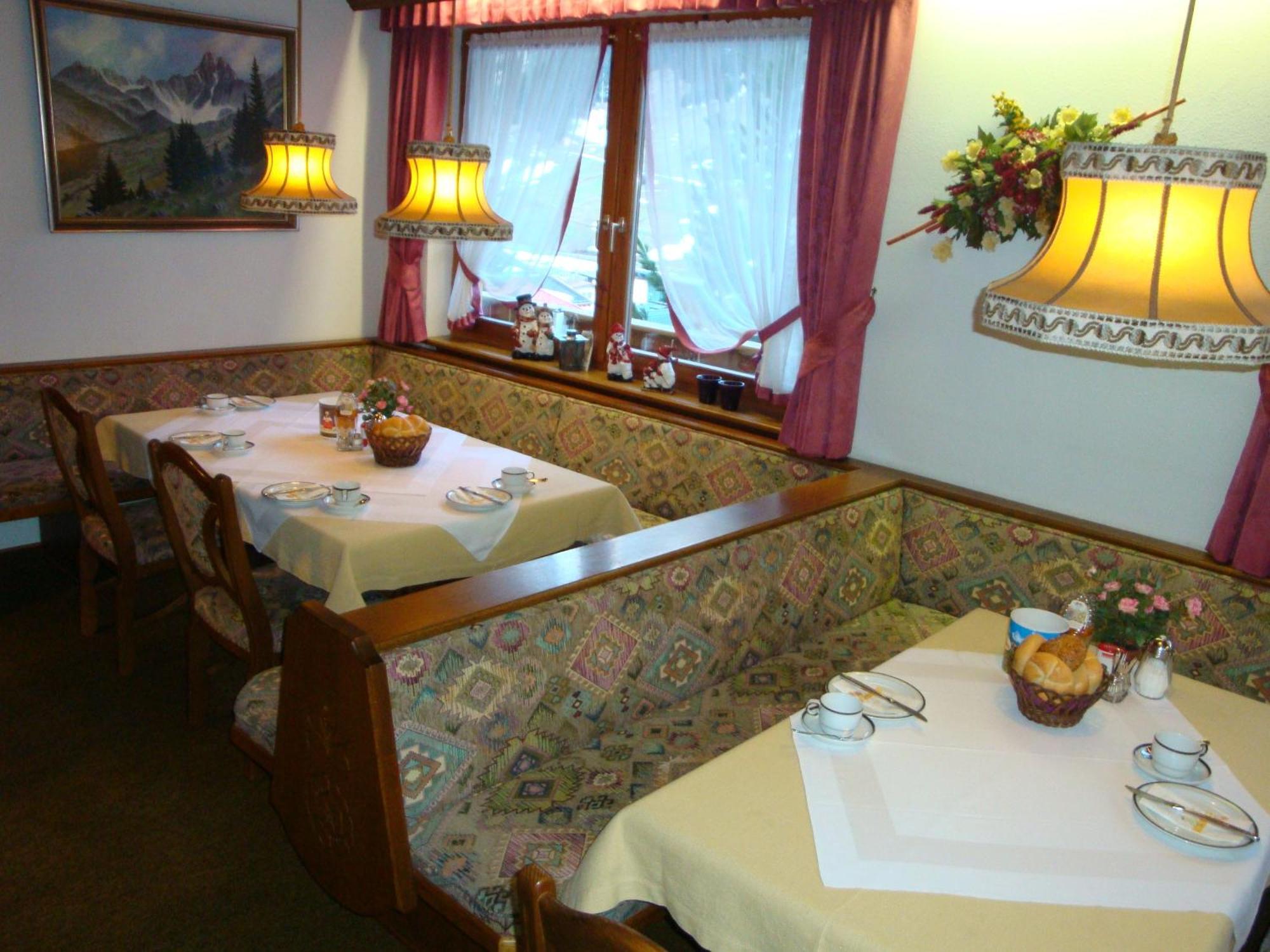 Hotel Garni Val-Sinestra Ішгль Екстер'єр фото